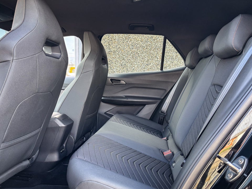 Cupra Born 59 e-Boost 5d