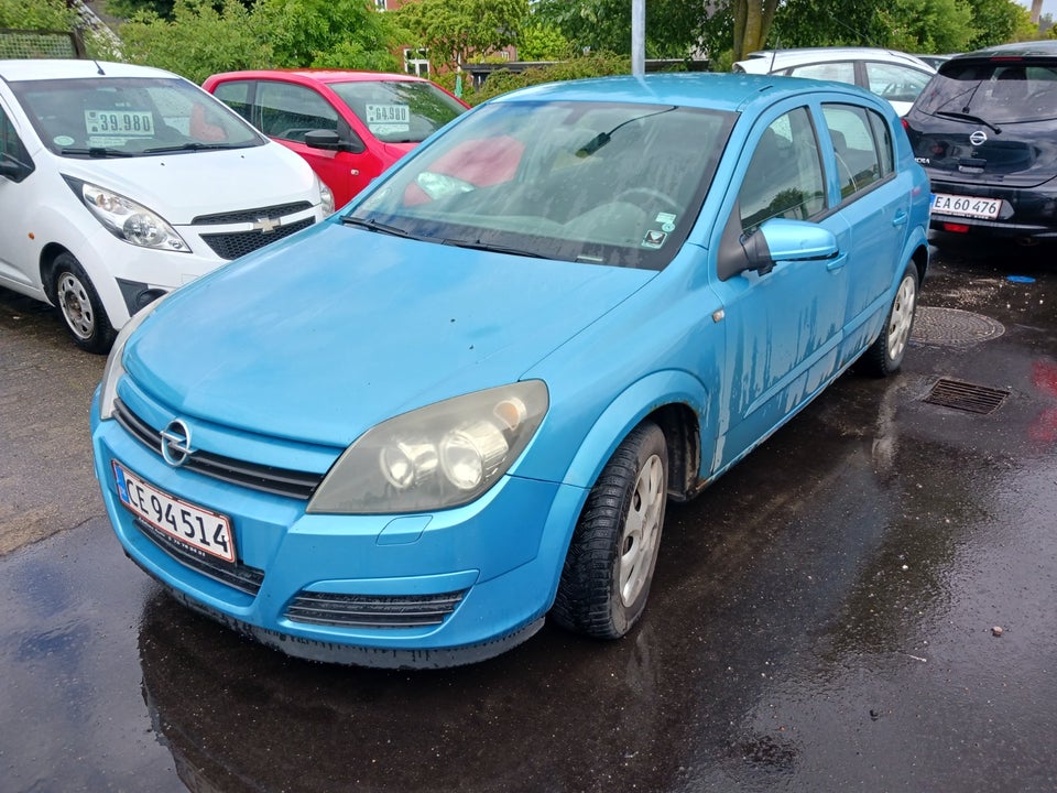 Opel Astra 1,6 16V Enjoy 5d