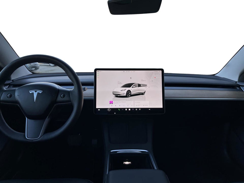 Tesla Model 3 Long Range RWD 4d