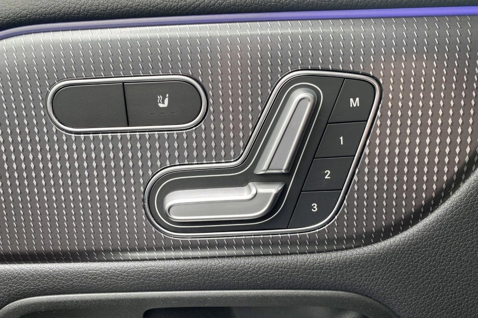 Mercedes EQA250 5d