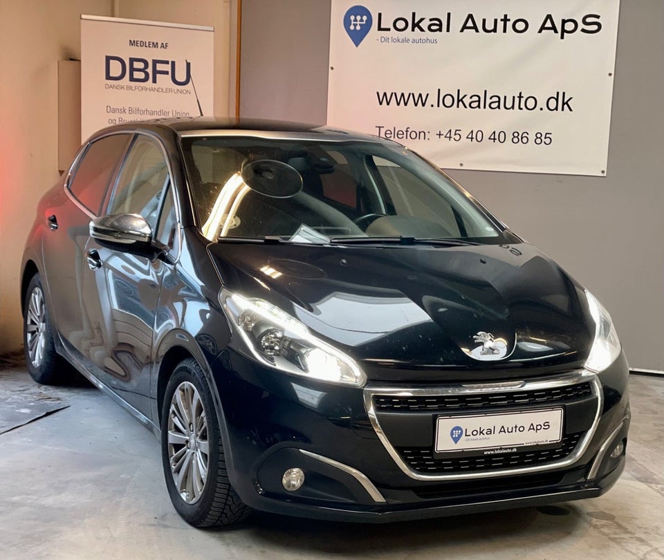 Peugeot 208 1,6 BlueHDi 100 Allure Sky 5d