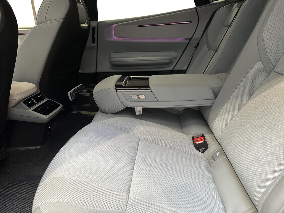 Polestar 4 Long Range Nordic Edition 5d