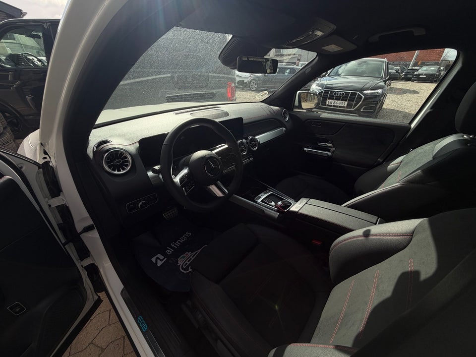Mercedes EQB250+ AMG Line 5d