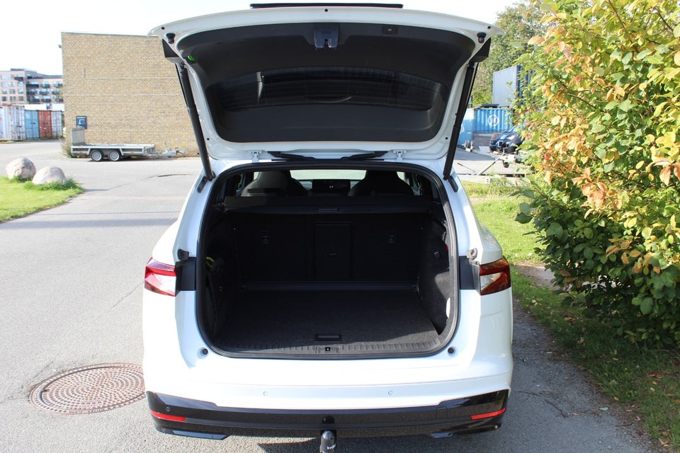 Skoda Enyaq 80X iV Sportline 5d