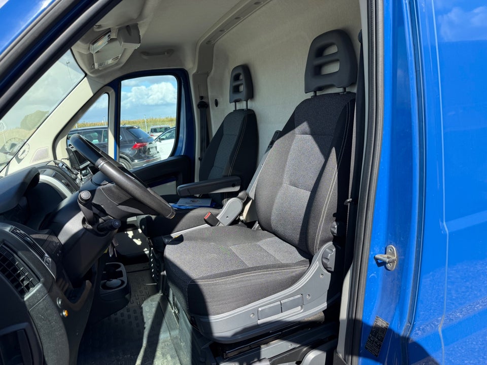 Fiat Ducato 35 2,3 MJT 150 Kassevogn L3H2