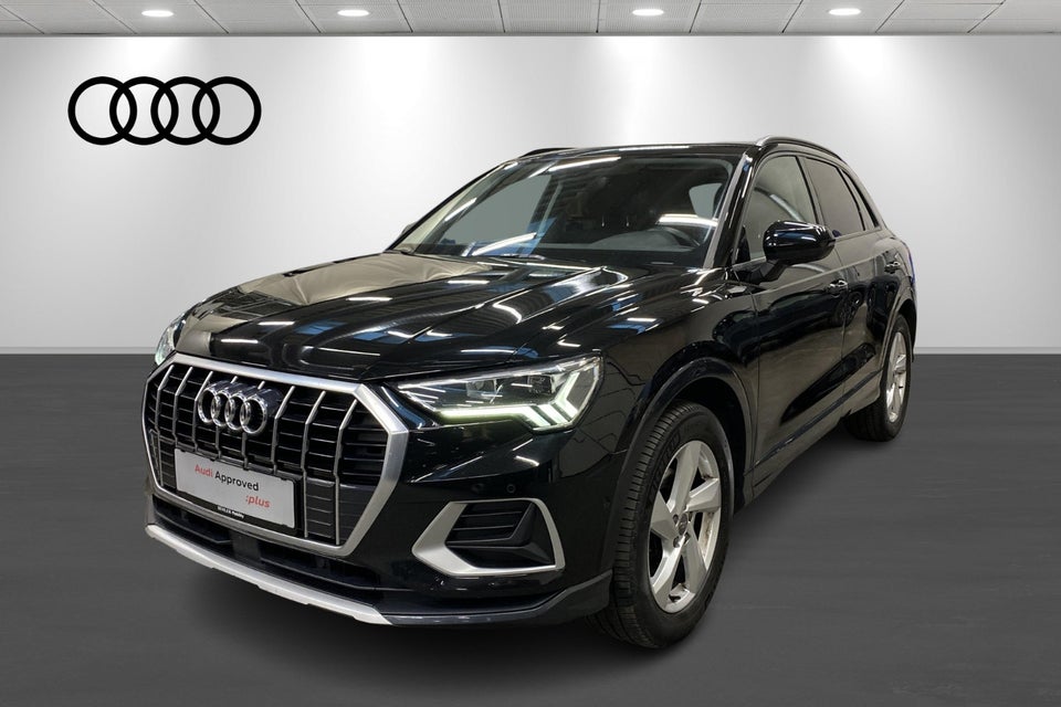 Audi Q3 35 TFSi Advanced Prestige S-tr. 5d