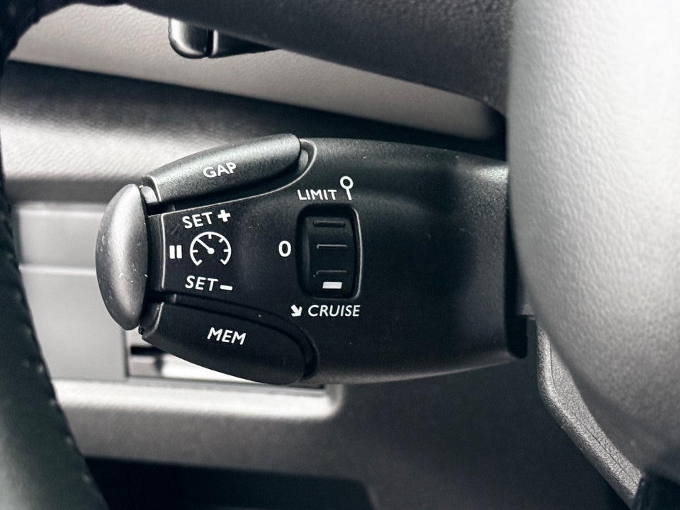 Citroën C5 Aircross 1,6 Hybrid Shine Sport EAT8 5d