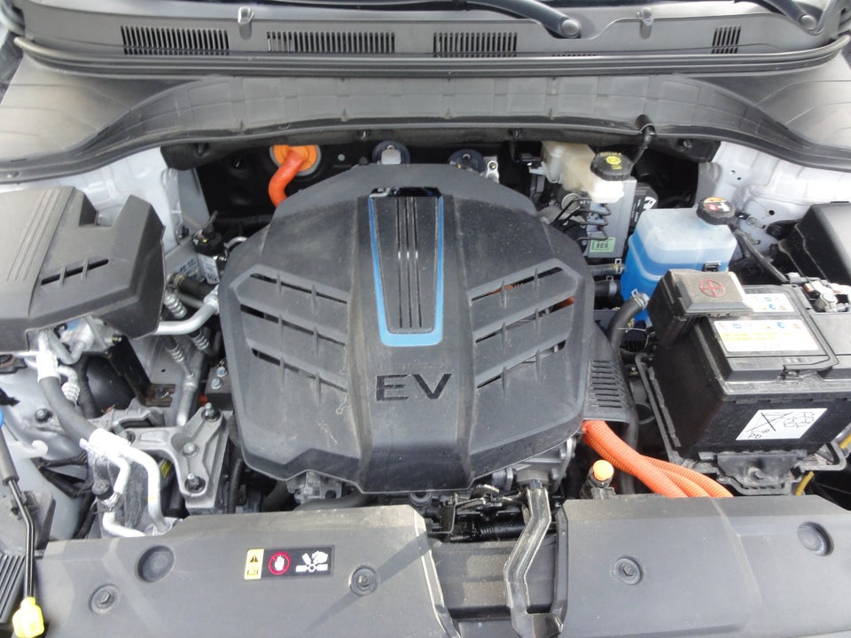 Hyundai Kona 64 EV Advanced 5d