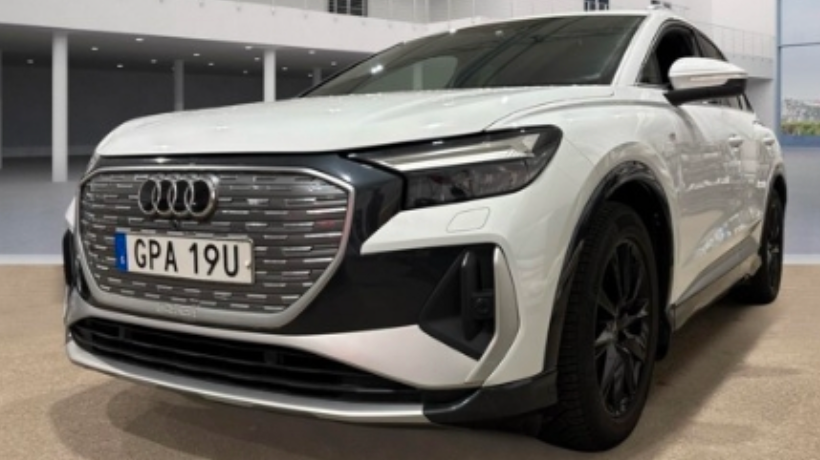 Audi Q4 e-tron 40 S-line 5d