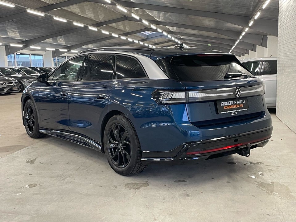 VW ID.7 86 Pro S Tourer 5d