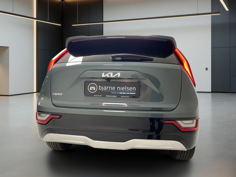 Kia Niro 64 EV Upgrade 5d