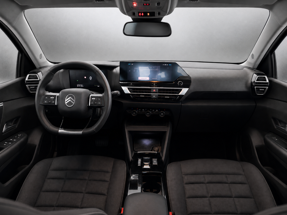 Citroën ë-C4 X 54 Plus 4d