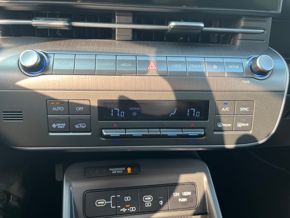 Hyundai Kona 65 EV Ultimate 5d