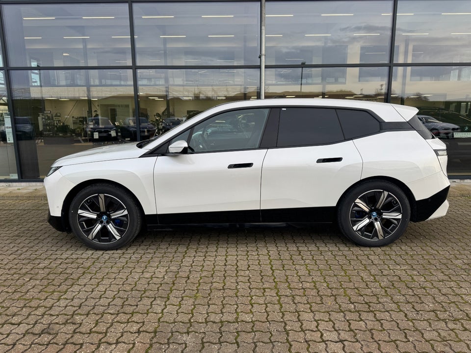 BMW iX xDrive50 Supercharged 5d