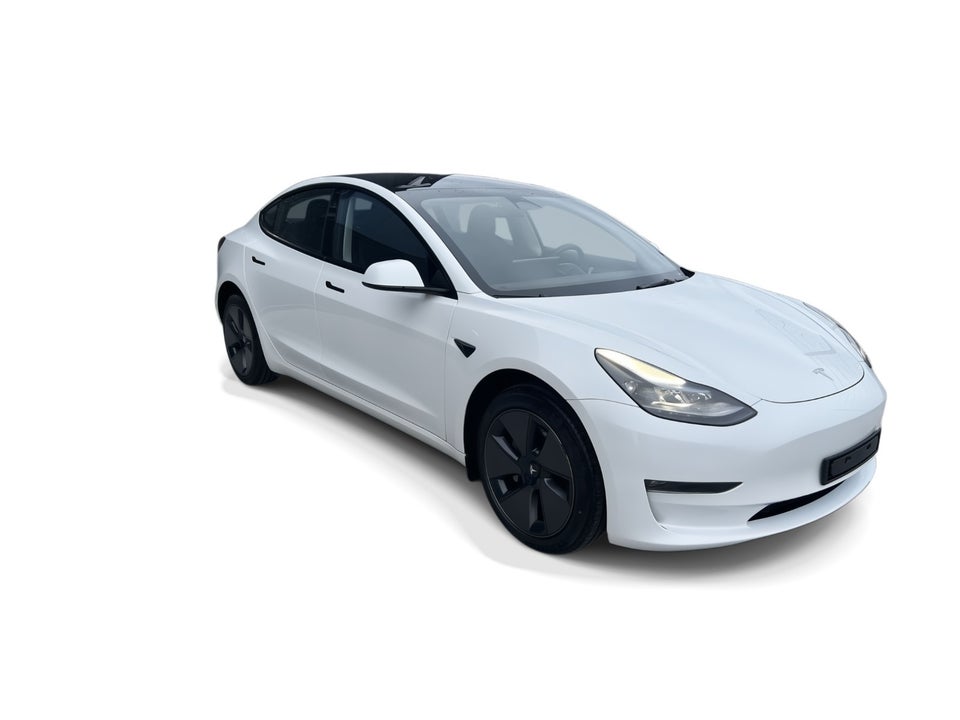 Tesla Model 3 Long Range RWD 4d