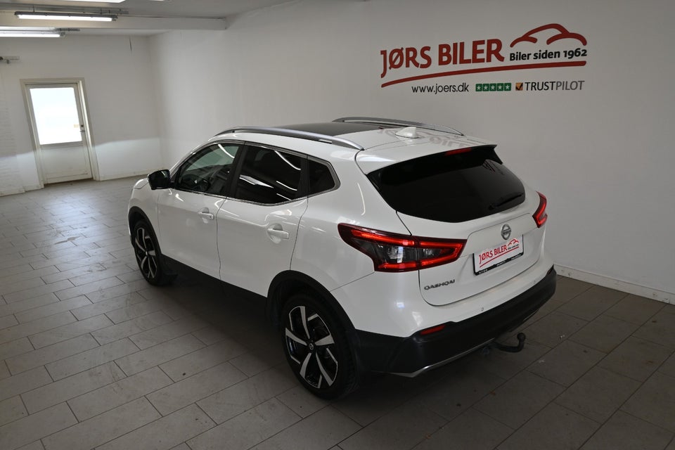 Nissan Qashqai 1,3 Dig-T 160 Tekna+ 5d