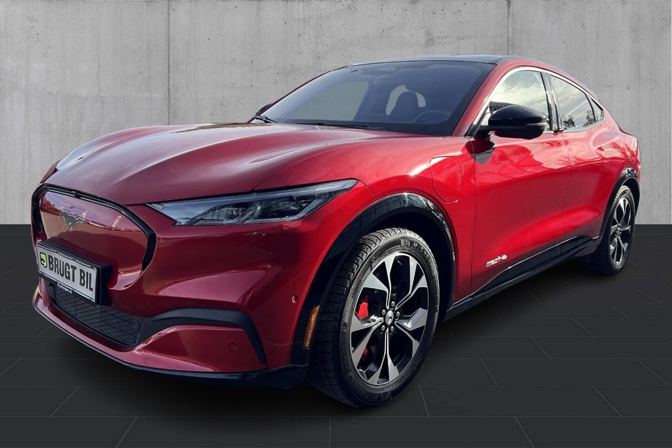 Ford Mustang Mach-E 75 Standard Range AWD 5d