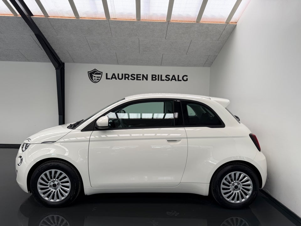 Fiat 500e 24 Action 3d