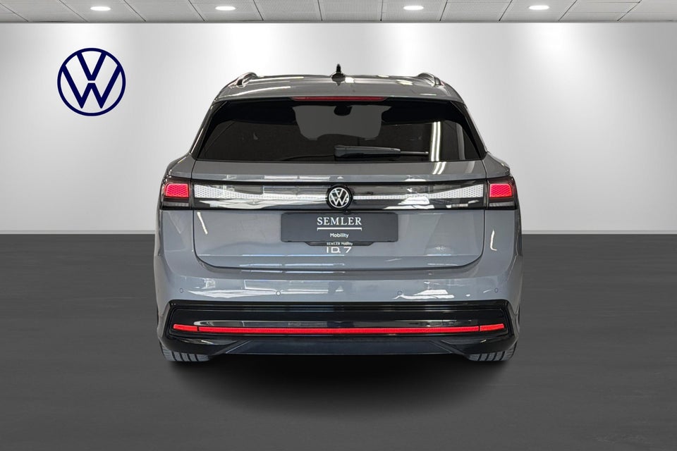 VW ID.7 77 Style+ Tourer 5d
