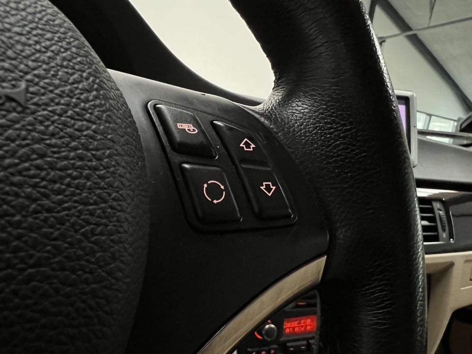 BMW 335i 3,0 Steptr. 4d