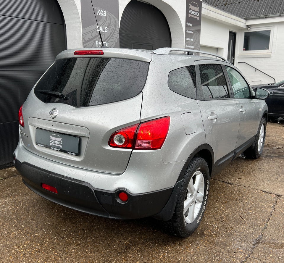 Nissan Qashqai+2 2,0 Tekna 4WD 5d