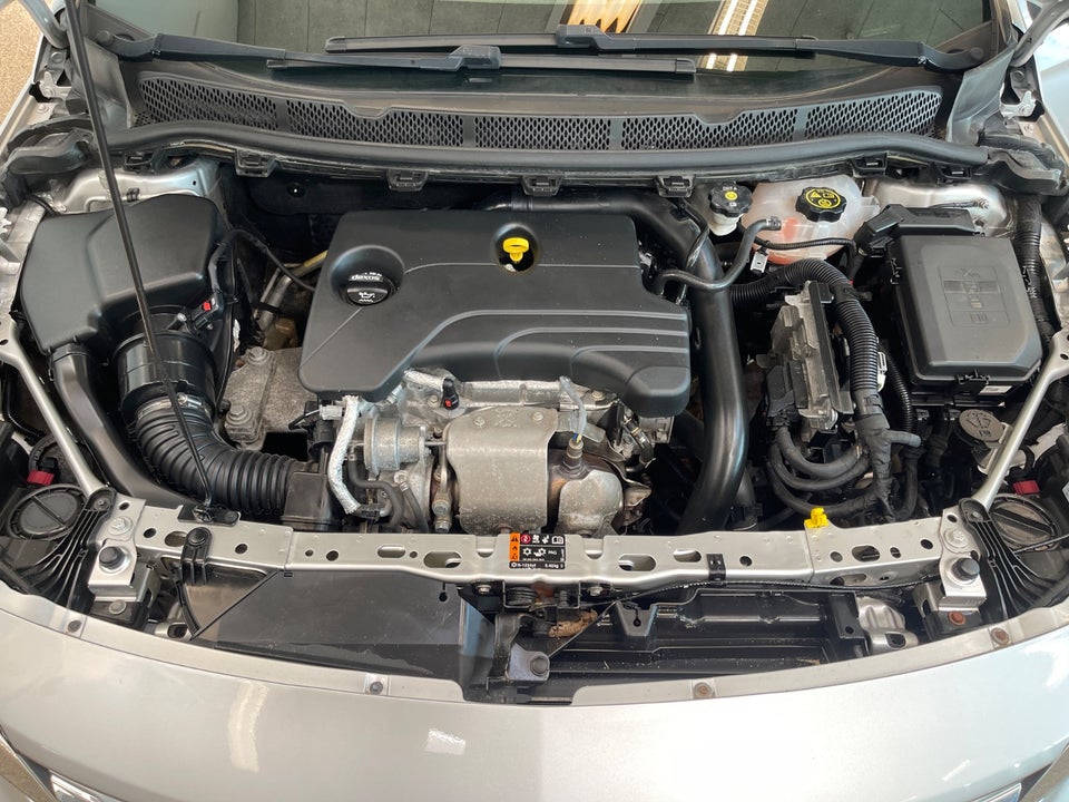 Opel Astra 1,0 T 105 Enjoy Sports Tourer 5d