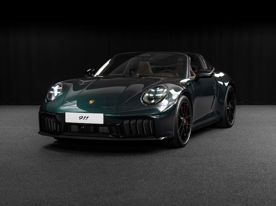 Porsche 911 Targa 4 GTS 3,6 PDK 2d