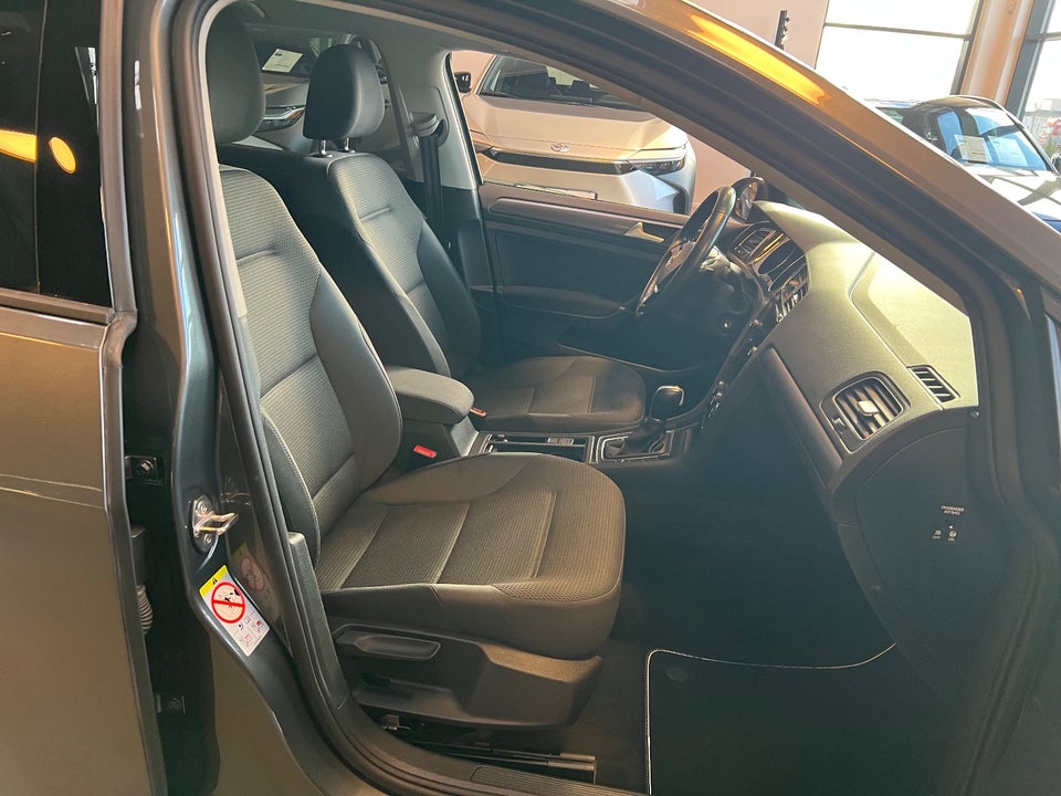 VW Golf VII 1,5 TSi 150 Comfortline Variant DSG 5d