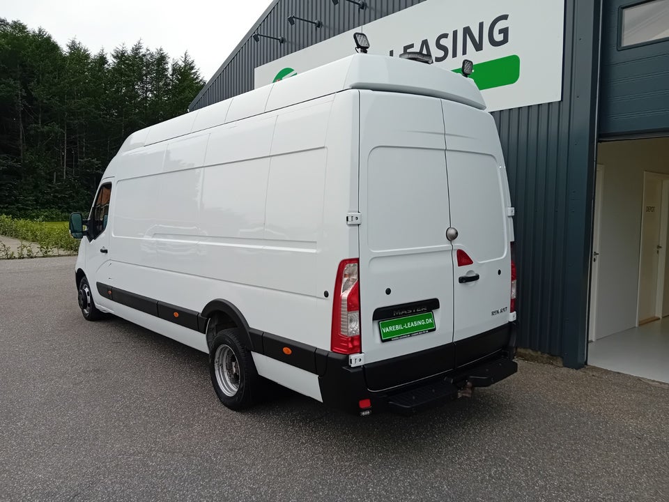 Renault Master III T35 2,3 dCi 165 L4H3 Kassevogn RWD