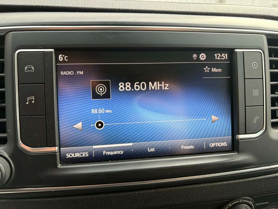 Toyota ProAce 2,0 D 122 Medium Comfort Master aut. 5d