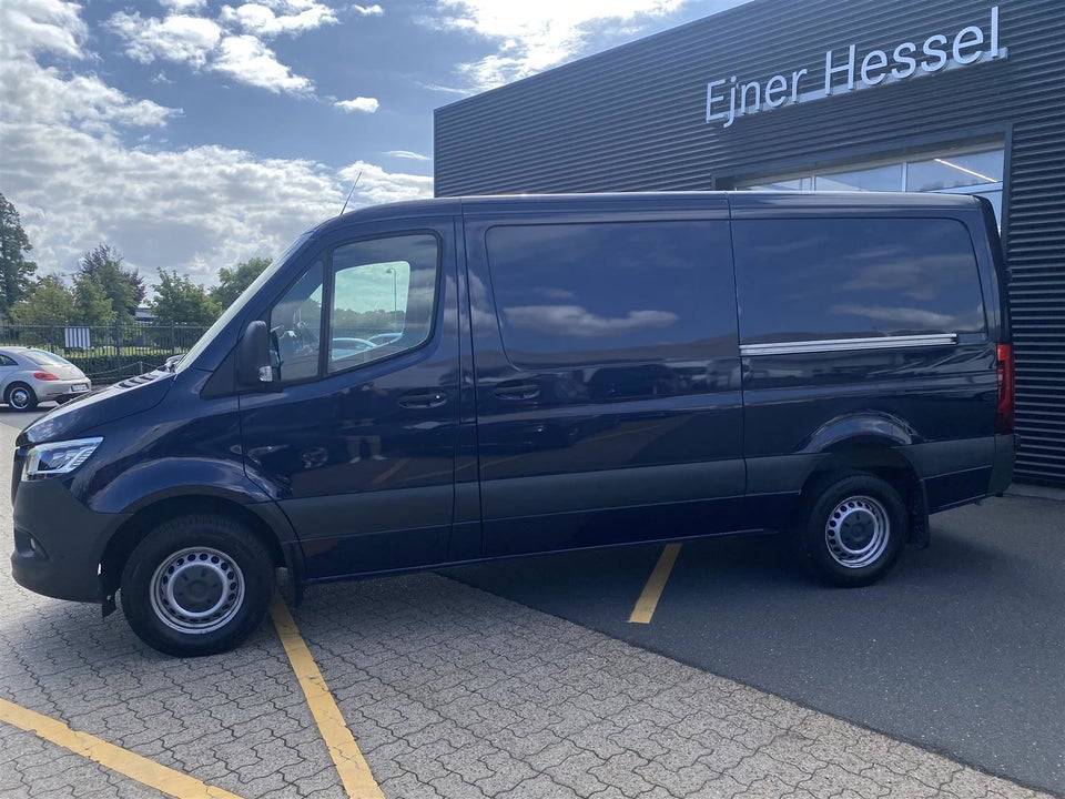 Mercedes Sprinter 319 3,0 CDi A2 Kassevogn aut. RWD