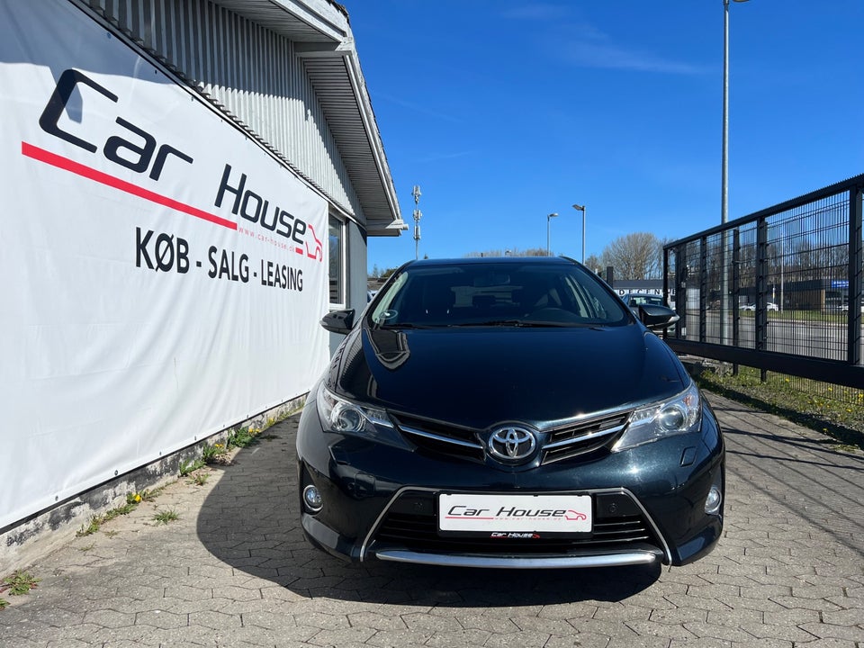 Toyota Auris 1,6 T2+ MDS 5d