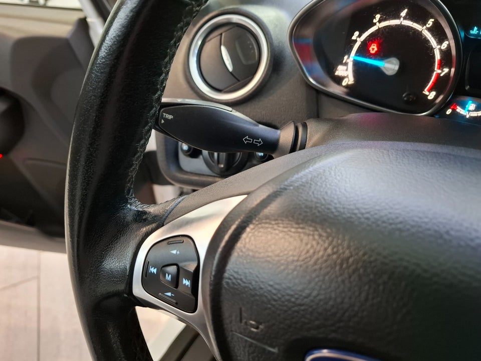 Ford Fiesta 1,0 SCTi 100 Titanium 5d