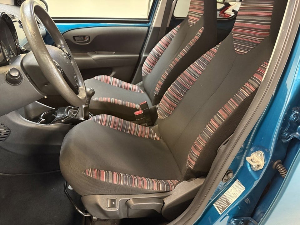 Citroën C1 1,0 VTi Shine 5d