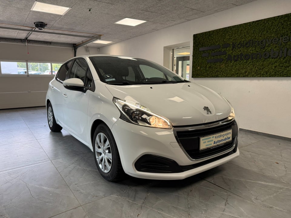 Peugeot 208 1,6 BlueHDi 100 Active 5d
