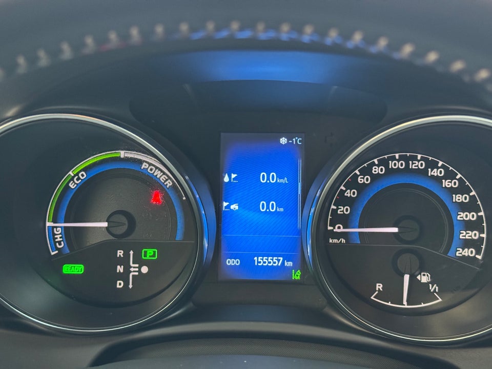 Toyota Auris 1,8 Hybrid H2 Comfort Touring Sports CVT 5d