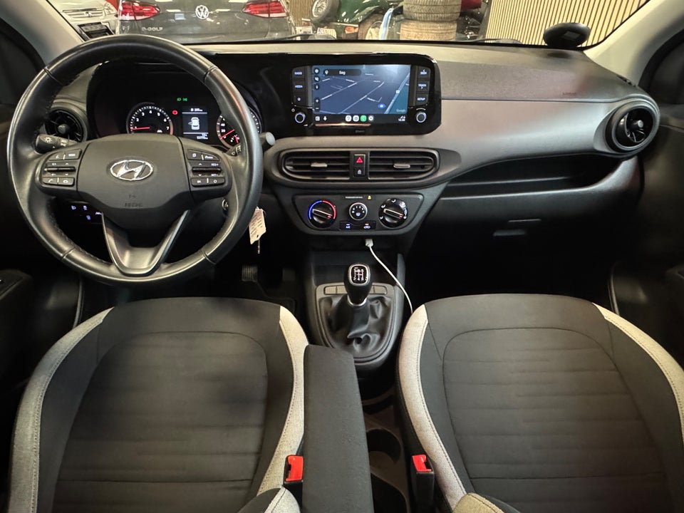 Hyundai i10 1,0 MPi Essential 5d