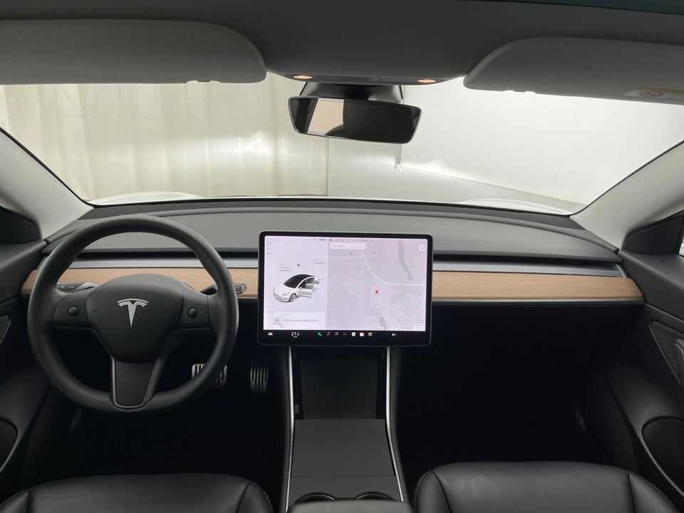 Tesla Model 3 Standard Range+ RWD 4d