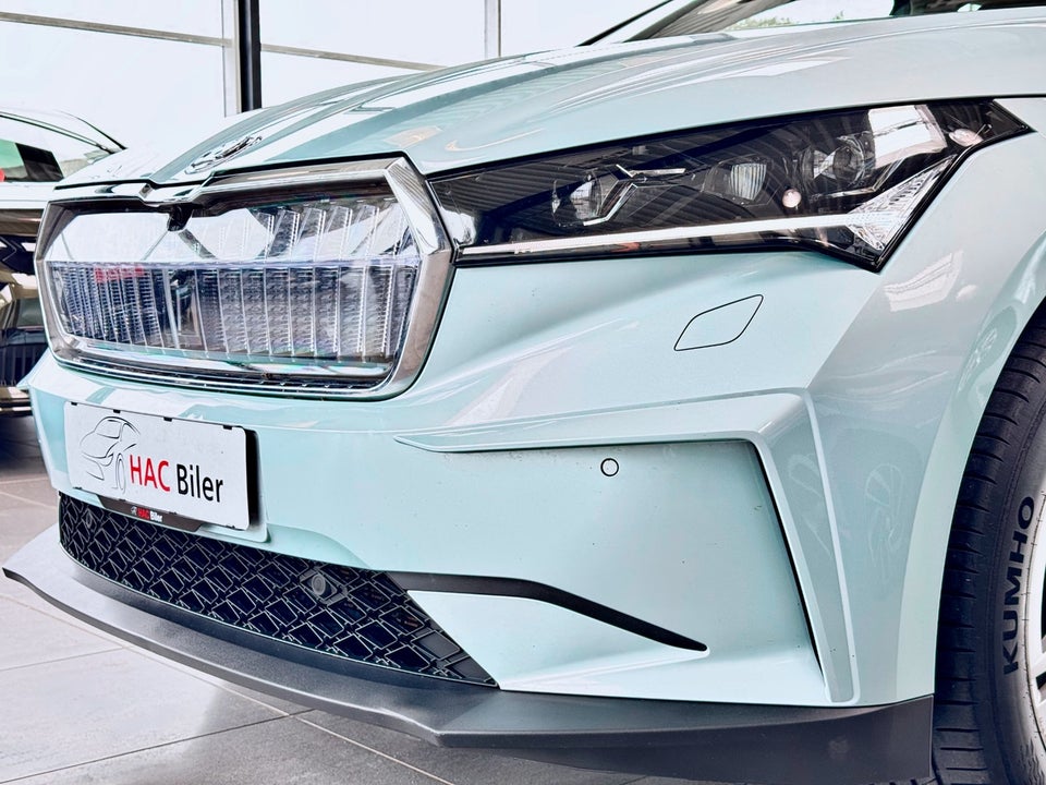 Skoda Enyaq 80 iV Plus Design Selection 5d