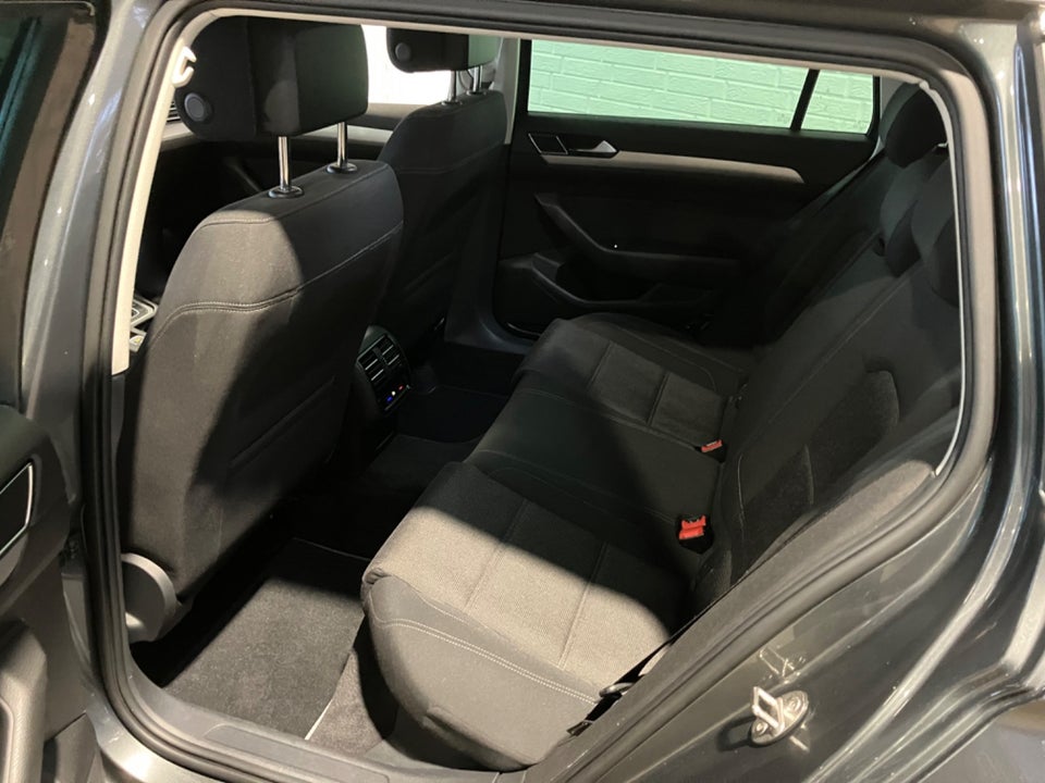 VW Passat 2,0 TDi 150 Comfortline Variant DSG 5d