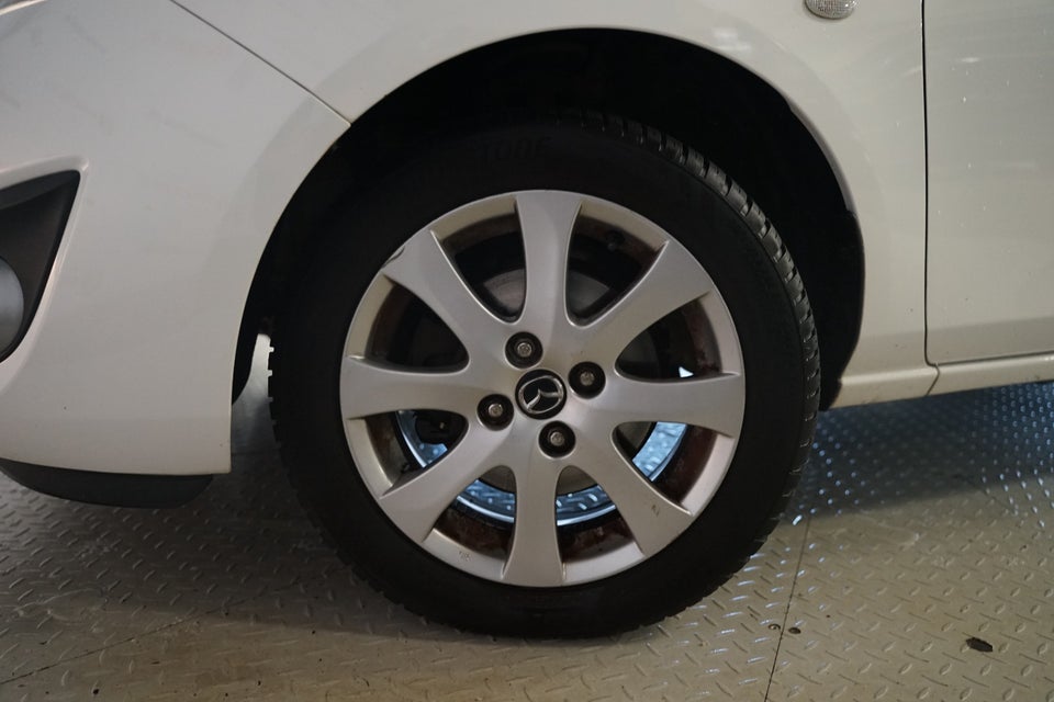 Mazda 2 1,3 Takara Edition 5d