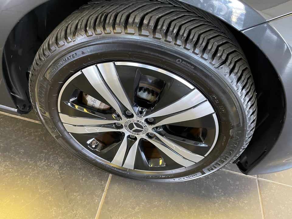 Mercedes C300 e 2,0 Advantage stc. aut. 5d
