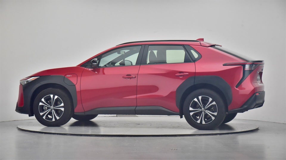 Toyota bZ4X Elegant 5d