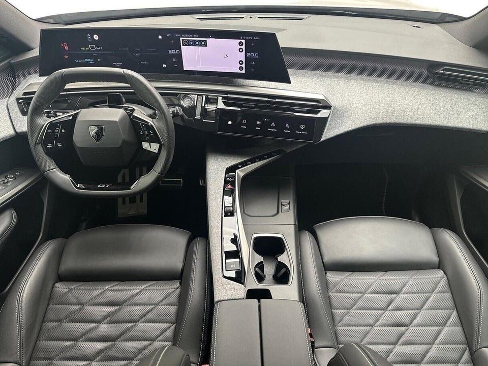 Peugeot e-5008 77 GT Pack AWD 7prs 5d