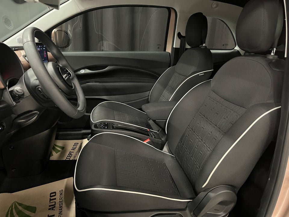 Fiat 500e 42 Icon Cabrio 2d