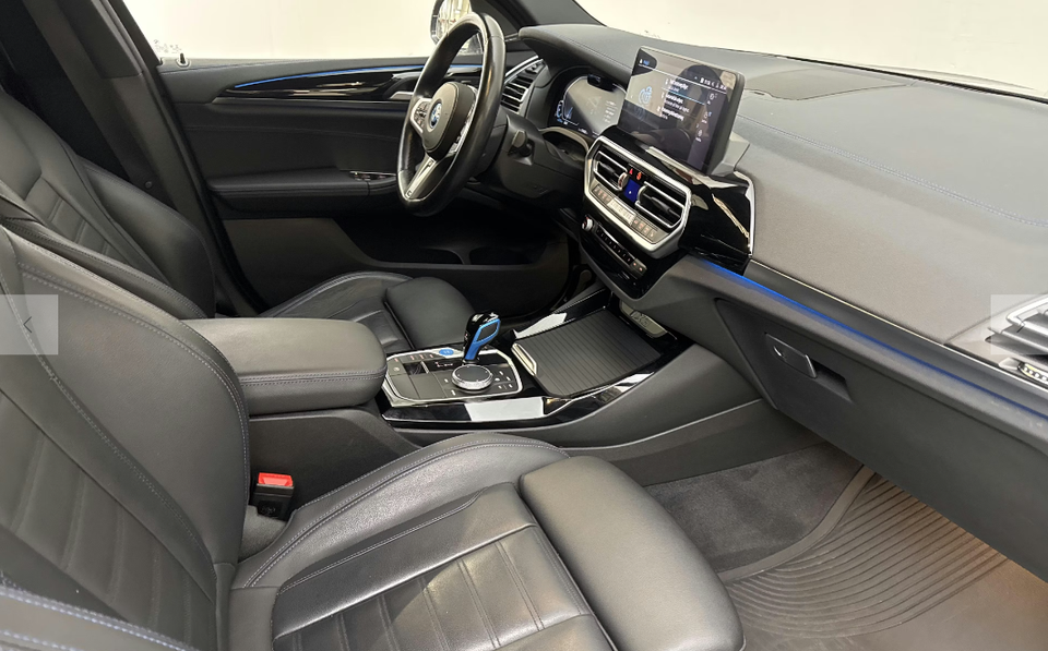 BMW iX3 Charged Plus M-Sport 5d