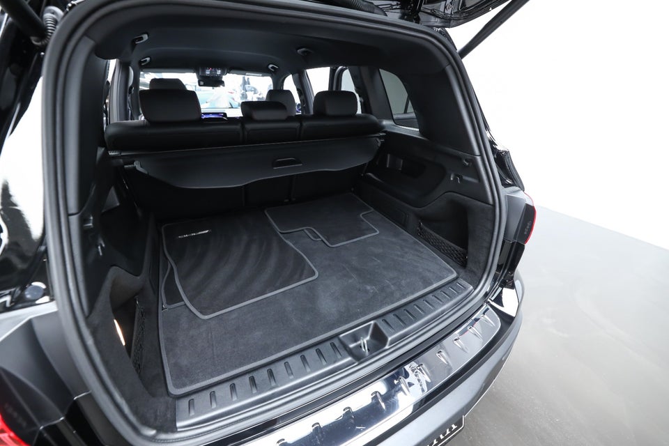 Mercedes EQB250+ AMG Advance 5d