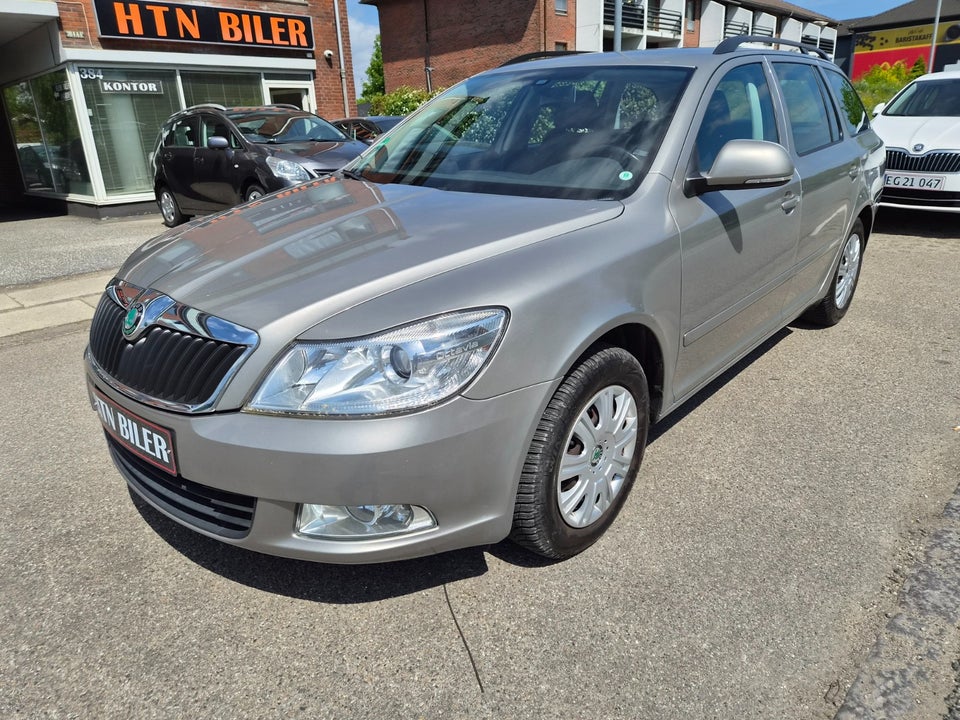 Skoda Octavia 1,4 TSi 122 Ambiente Combi GreenTec 5d