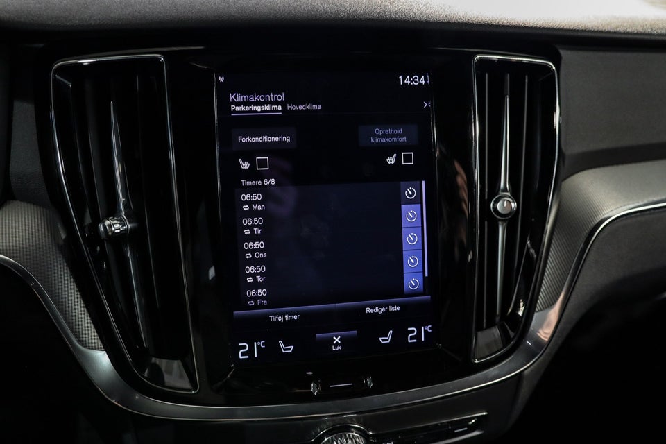 Volvo V60 2,0 T6 ReCharge R-Design aut. AWD 5d