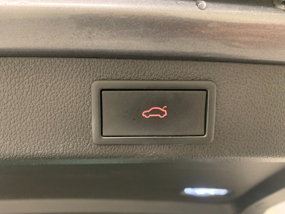 Skoda Superb 1,4 TSi iV Sportline Combi DSG 5d